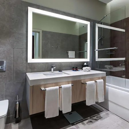 Hyatt House Otel 4*