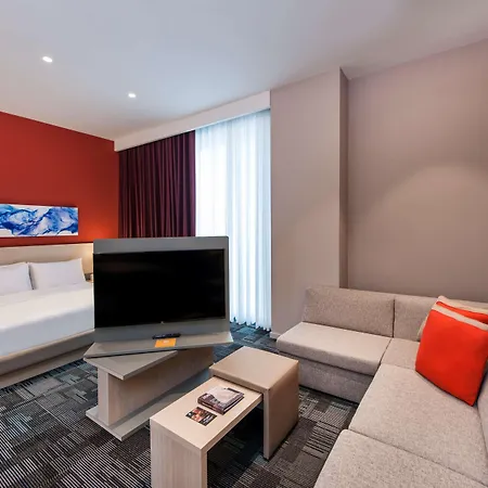 Hyatt House Hotel 4*